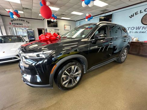 Used 2023 INFINITI QX60 Luxe image 5