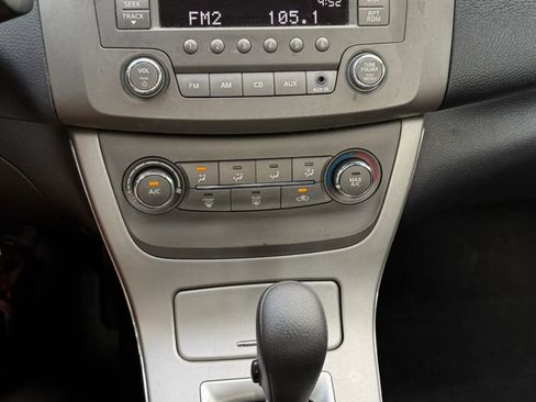 Used 2013 Nissan Sentra SV FWD image 14