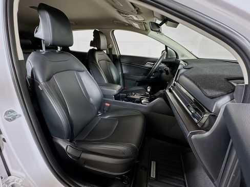 Used 2023 Kia Sportage EX FWD image 27