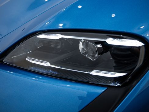 New 2025 Porsche Taycan Turbo GT image 26