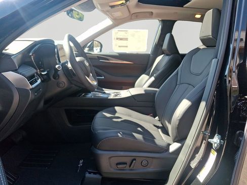 New 2026 INFINITI QX60 Luxe w/ Cargo Package AWD/4WD image 7