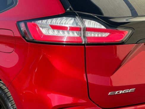 Used 2020 Ford Edge ST w/ Equipment Group 401A image 38