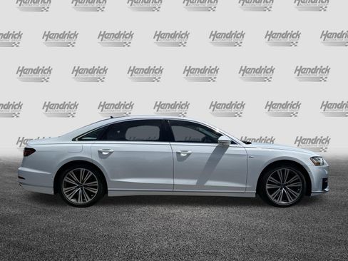 Used 2021 Audi A8 L 4.0T w/ Executive Plus Package AWD/4WD image 10