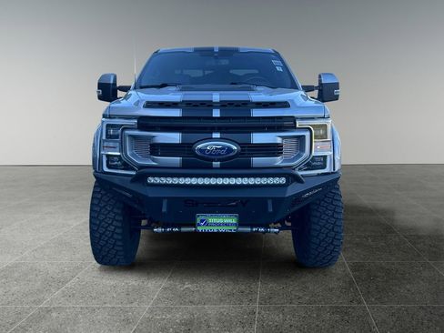 Used 2022 Ford F250 Lariat w/ Lariat Ultimate Package AWD/4WD image 2
