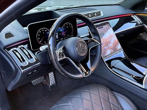 Used 2021 Mercedes-Benz S 580 4MATIC Sedan image 17