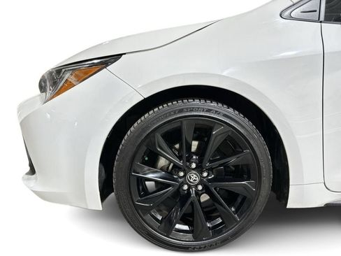 Used 2021 Toyota Corolla SE FWD image 19
