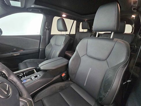 Used 2025 Lexus TX 350 AWD image 23