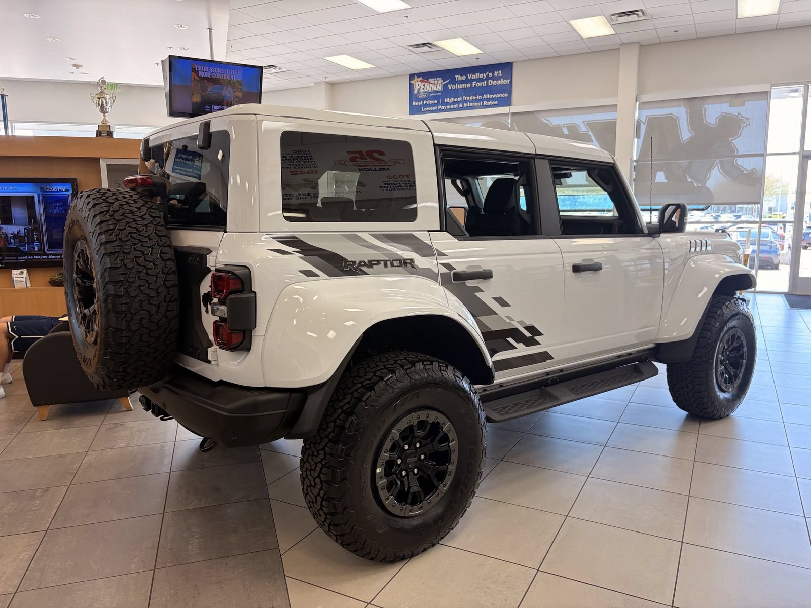 New 2026 Ford Bronco Raptor AWD/4WD image 6