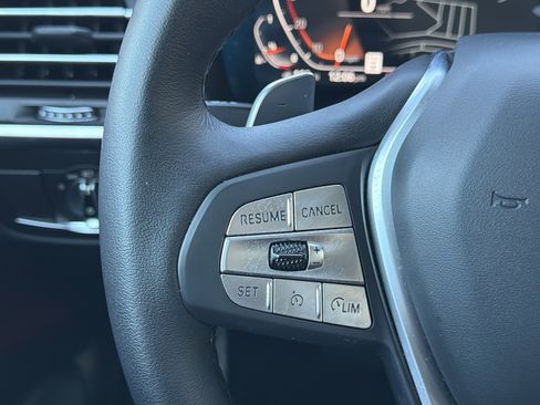 Used 2023 BMW X3 sDrive30i w/ Premium Package image 10