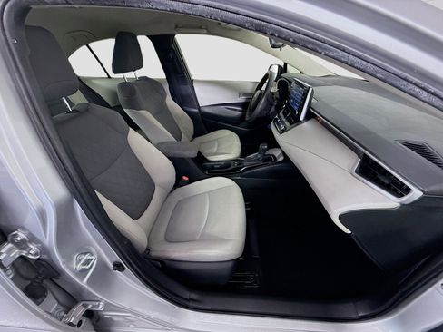 Used 2020 Toyota Corolla LE image 28