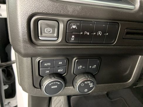 Used 2023 Chevrolet Tahoe RST image 35