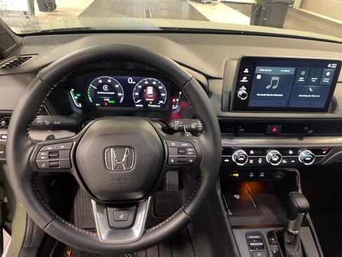 Used 2026 Honda CR-V TrailSport image 9
