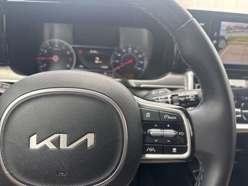Used 2022 Kia Sorento SX AWD/4WD image 17