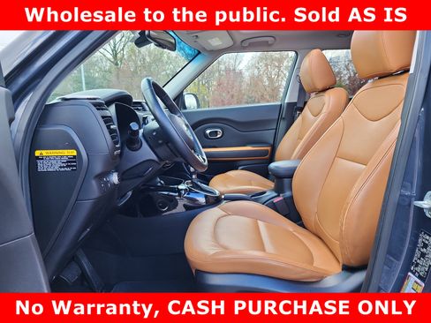 Used 2016 Kia Soul ! w/ Premium Package image 10