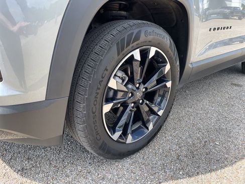 Used 2025 Chevrolet Equinox RS image 9