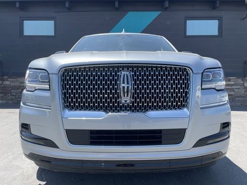 Used 2023 Lincoln Navigator Reserve image 42