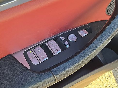 Used 2023 BMW X3 sDrive30i w/ M Sport Package image 22