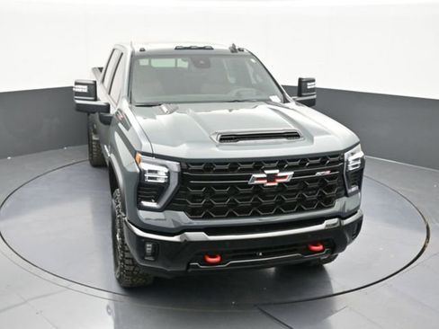 New 2026 Chevrolet Silverado 2500 ZR2 image 58