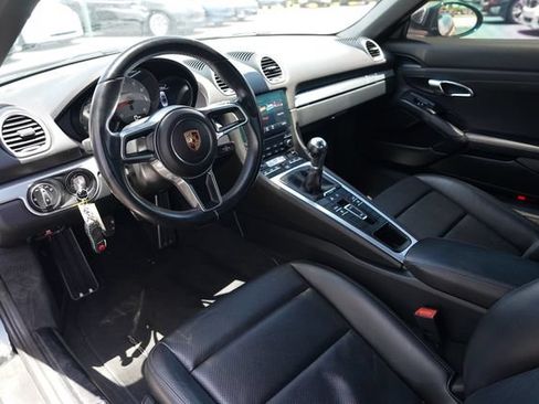 Used 2017 Porsche 718 Boxster S RWD image 6