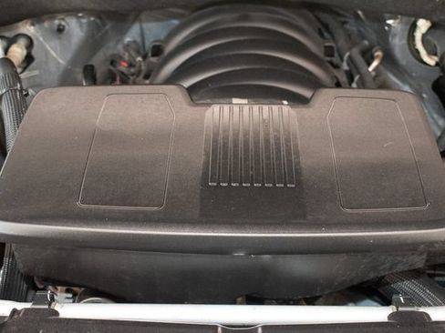 Used 2024 GMC Yukon AT4 w/ AT4 Premium Package AWD/4WD image 4