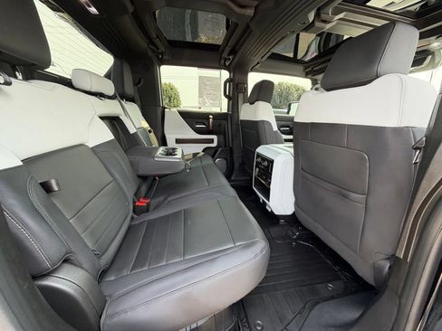 Used 2024 GMC Hummer EV 3X AWD/4WD image 24