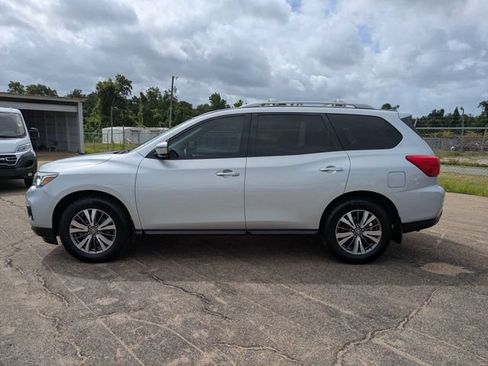 Used 2018 Nissan Pathfinder S FWD image 7