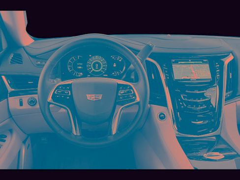 Used 2019 Cadillac Escalade ESV Premium Luxury image 4