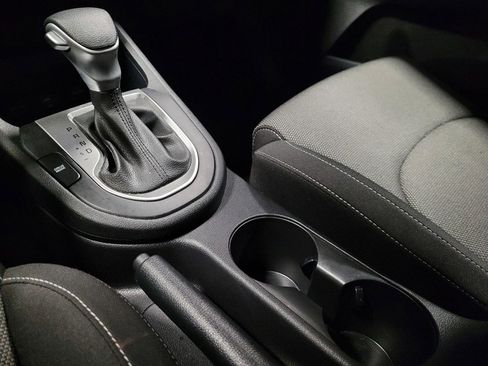 Used 2022 Kia Forte LXS image 26