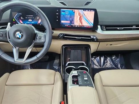 Used 2025 BMW X1 xDrive28i image 35