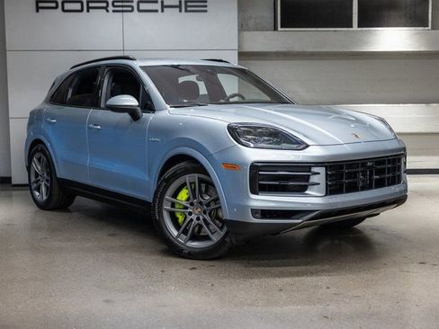 Certified 2026 Porsche Cayenne S AWD/4WD image 7