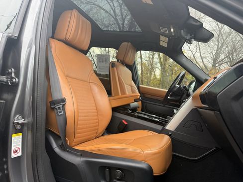 Used 2019 Land Rover Discovery HSE Luxury AWD/4WD image 15