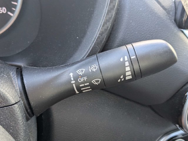 Used 2025 Nissan Sentra S FWD image 27