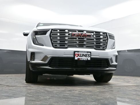 New 2026 GMC Acadia Denali w/ Super Cruise Package image 33