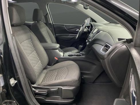 Used 2020 Chevrolet Equinox LT image 27