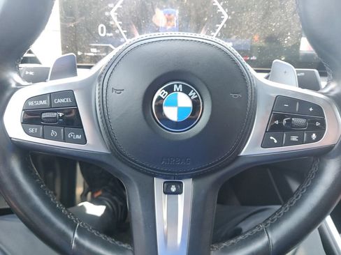 Used 2023 BMW 330i Sedan w/ M Sport Package RWD image 8