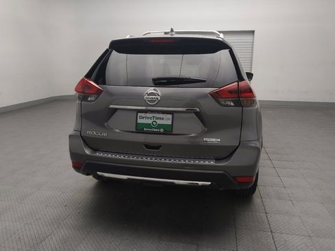 Used 2019 Nissan Rogue S w/ Special Edition Package FWD image 7