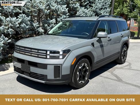 Used 2025 Hyundai Santa Fe SEL image 3