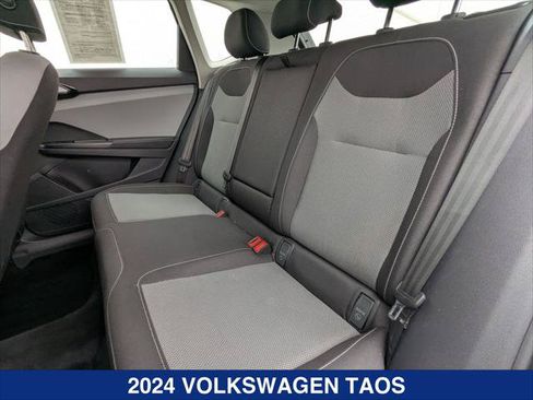 Certified 2024 Volkswagen Taos S FWD image 21
