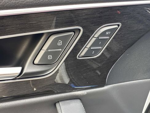 New 2026 Audi Q8 Premium Plus image 14