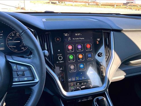 Used 2025 Subaru Legacy Premium image 6