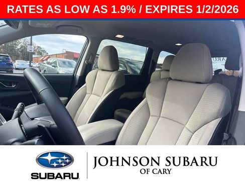Certified 2025 Subaru Ascent Premium w/ Premium Package image 7