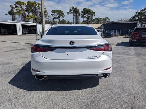 Used 2019 Lexus ES 350 w/ Accessory Package 2 image 4