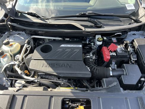 Used 2023 Nissan Rogue SV image 35