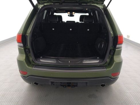 Used 2020 Jeep Grand Cherokee Trailhawk w/ Trailhawk Luxury Group AWD/4WD image 29