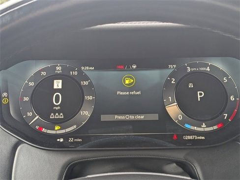 Used 2023 Land Rover Range Rover SE image 18