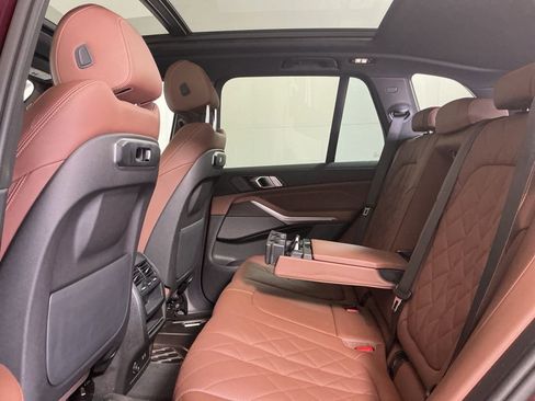 Certified 2024 BMW X5 xDrive40i w/ M Sport Package image 27