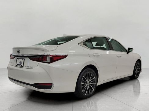 Used 2023 Lexus ES 250 w/ Premium Package AWD/4WD image 49
