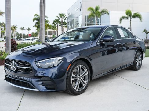 Used 2023 Mercedes-Benz E 350 Sedan image 5