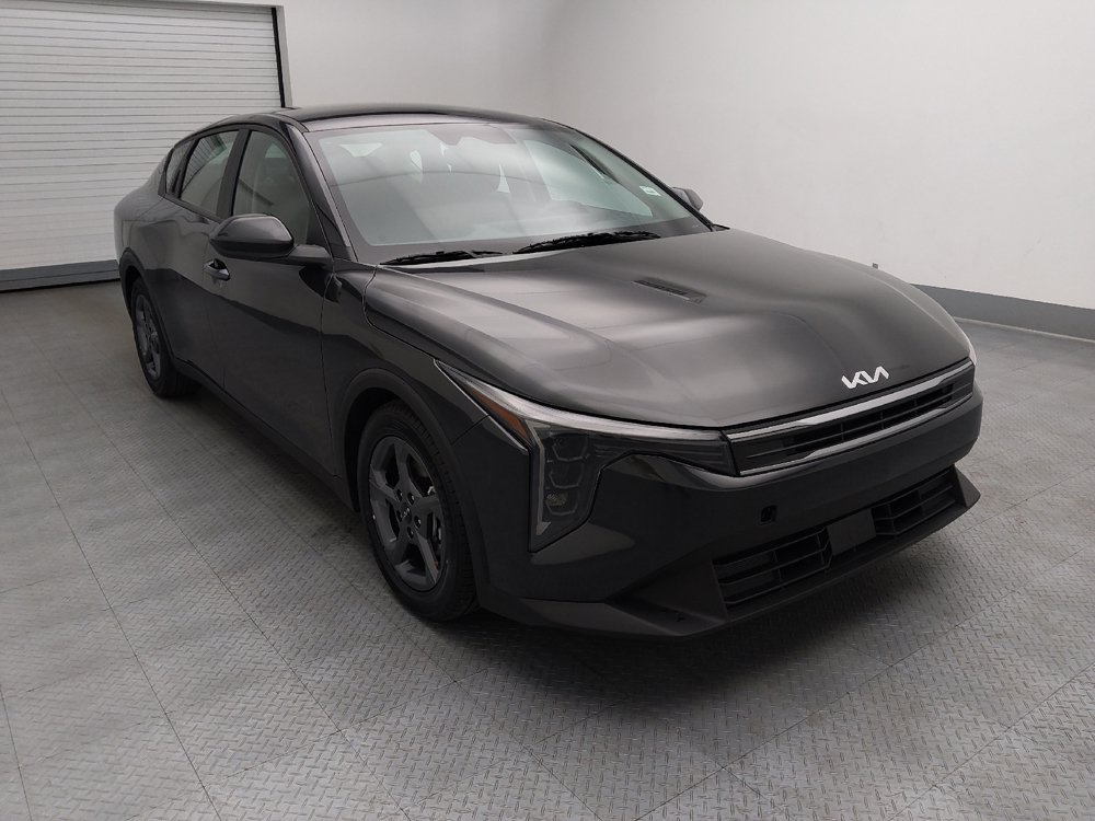 Used 2025 Kia K4 FWD image 13