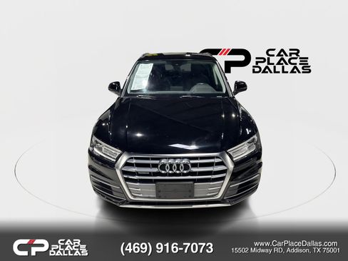 Used 2020 Audi Q5 2.0T Premium w/ Convenience Package AWD/4WD image 3